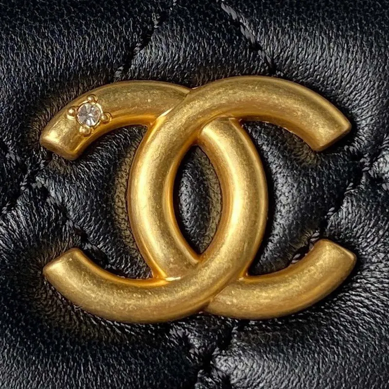Chanel AS3429 Kabelka z jehněčí kůže, černá
