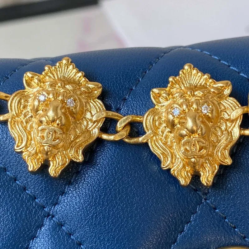 Chanel AP3426 Woc Mini Flap Bag Jehněčí kůže 17 cm Modrá