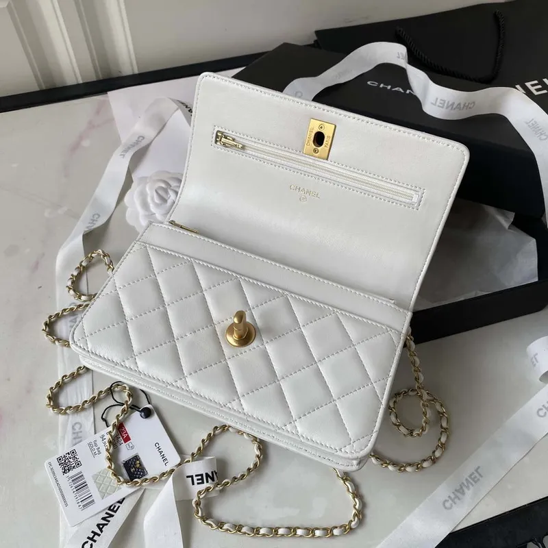 Chanel AP3424 Woc Mini Flap Bag Jehněčí kůže Bílá