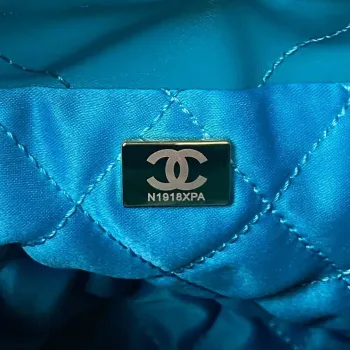 Chanel 22 Mini kabelka AS3980 Lesklá telecí kůže a zlatý kov Modrá jezero