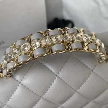 Chanel AS4141 Camellia s reliéfním vzorem a horním uchem, šedá