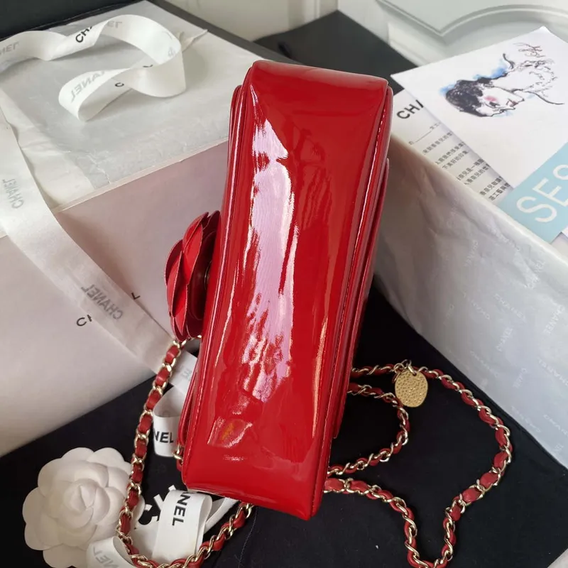 Chanel AS3356 Flap 23FW Lakovaná kůže Camellia Red