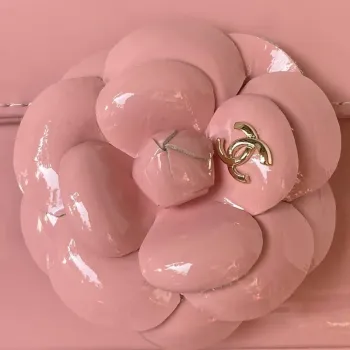 Chanel AS3356 Flap 23FW Lakovaná kůže Camellia Pink