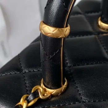 Chanel AS3973 Malá kosmetická taška Taška z jehněčí kůže s horním uchem Černá Zlatá