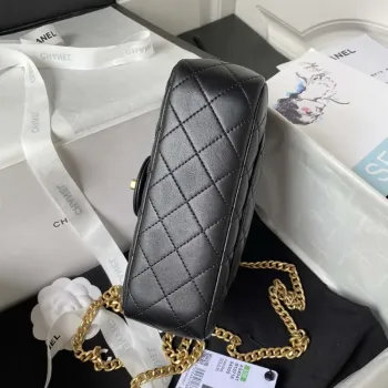 Chanel AS4041 Klasická taška s klopou CF Camellia z jehněčí kůže, černá a zlatá