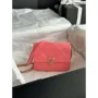 Chanel AS3979 Mini taška s klopou z jehněčí kůže, plexi a zlaté kování, růžová