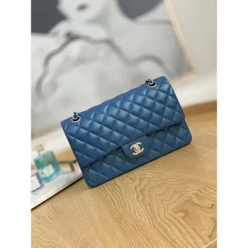 Chanel A01112 Kabelka s klopou Klasická zrnité lesklé telecí kůže Námořnická modrá Stříbrná