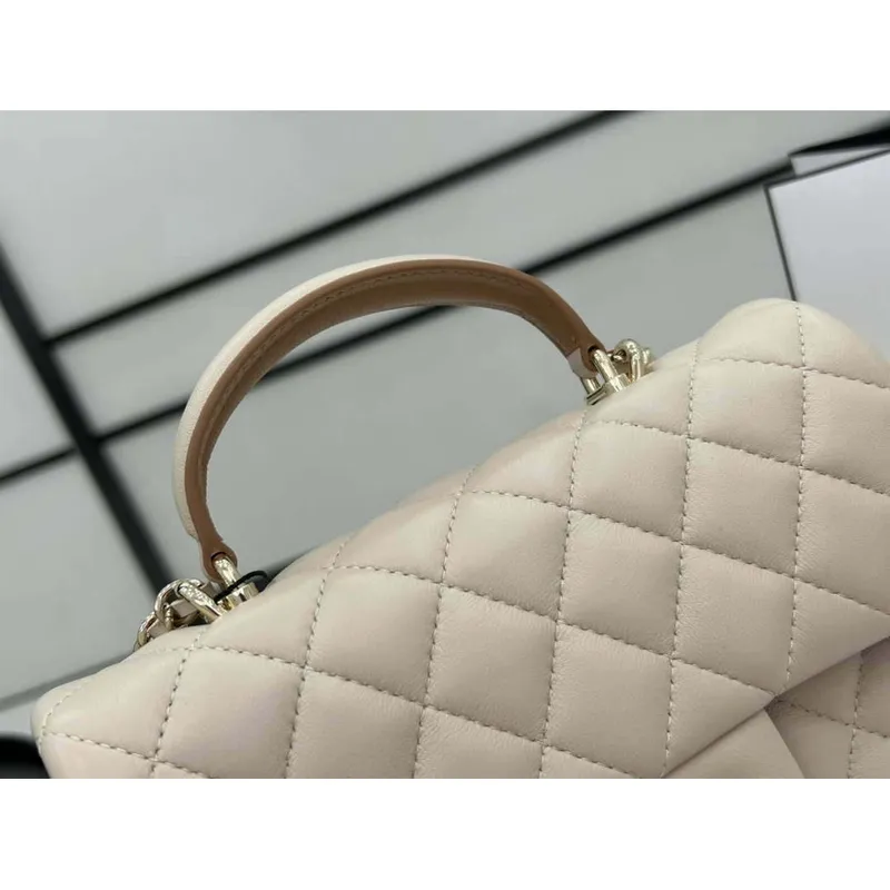 Chanel AS2431 Mini flap Apricot s hnědou jehněčí kůží, taška s horním uchem, zlatá