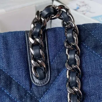 Chanel AS3519 CHANEL 23K nákupní taška v denimově modré barvě