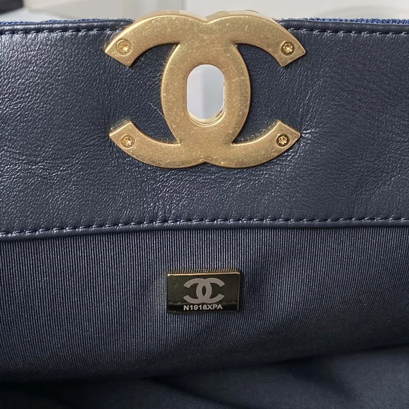 Chanel AS3519 CHANEL 23K nákupní taška v denimově modré barvě