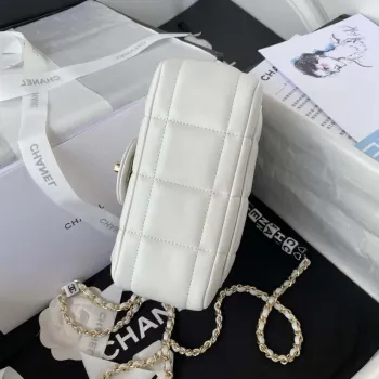 Chanel AS3330 Mini Flap 17cm taška z bílé jehněčí kůže