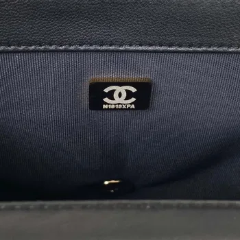Chanel AS3330 Mini Flap 17cm taška z černé jehněčí kůže