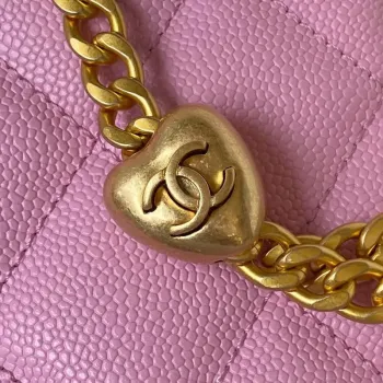 Chanel AS3830 Malá kabelka Hobo z růžové telecí kůže se zlatými detaily