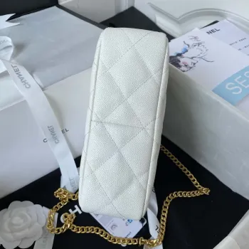 Chanel AS3830 Malá kabelka Hobo z bílé telecí kůže se zlatými detaily