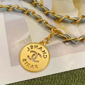 Chanel 22 Kabelka Lesklá telecí kůže AS3261 Světle zelená Zlatá