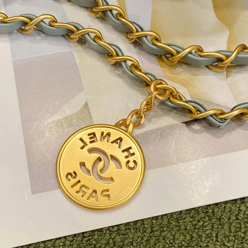 Chanel 22 Kabelka Lesklá telecí kůže AS3261 Světle zelená Zlatá