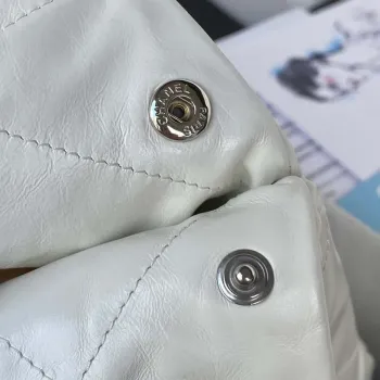 Chanel 22 Kabelka Lesklá telecí kůže Zlatá AS3261 Bílá se stříbrným logem