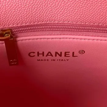 Chanel AS3921 Růžová kabelka z telecí kůže se zlatým řetízkem a klopou