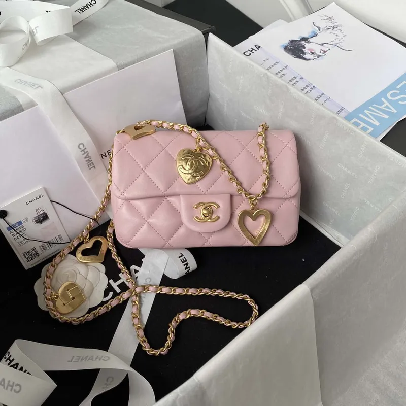 Chanel AS3456 Mini taška s klopou z jehněčí kůže a zlatého kovu, růžová