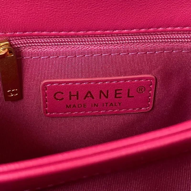 Chanel AS3499 Kabelka s klopou z jehněčí kůže, růžová