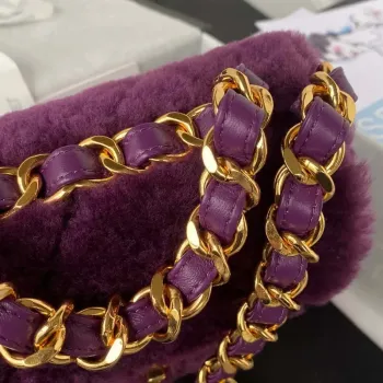 Chanel AS3498 Kabelka s klopou z ovčí kůže, fialová