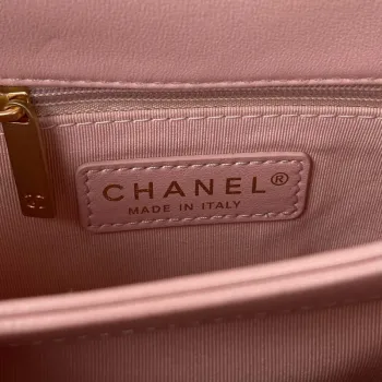 Chanel kabelka s klopou z jehněčí kůže AS3498 Růžová