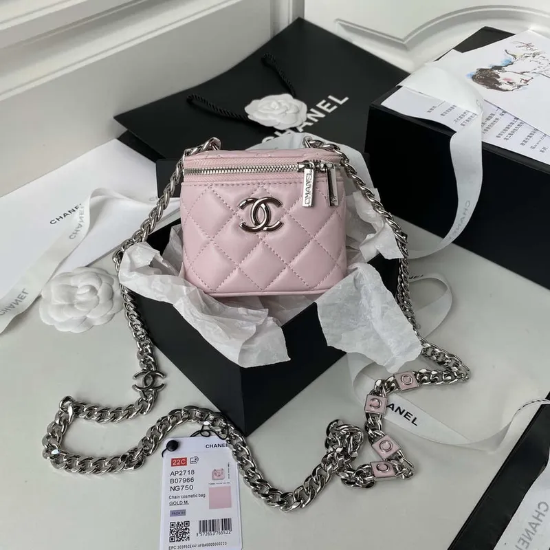 Chanel AP2718 Malá kosmetická taštička s řetízkem, růžová jehněčí kůže