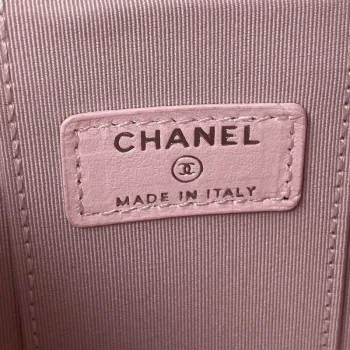 Chanel AP2718 Malá kosmetická taštička s řetízkem, růžová jehněčí kůže