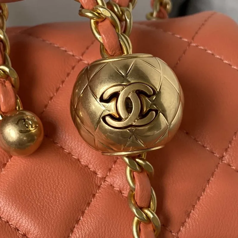 Chanel AS1787 Mini taška s klopou z jehněčí kůže, oranžová a zlatá