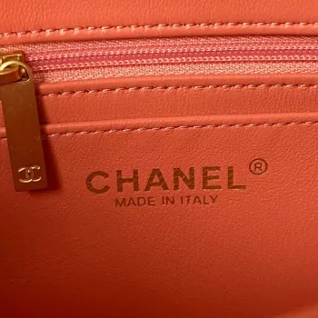 Chanel AS1787 Mini taška s klopou z jehněčí kůže, oranžová a zlatá