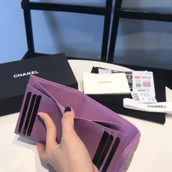 Chanel AP0231 Klasická malá peněženka FLAP z telecí kůže, fialová a zlatá