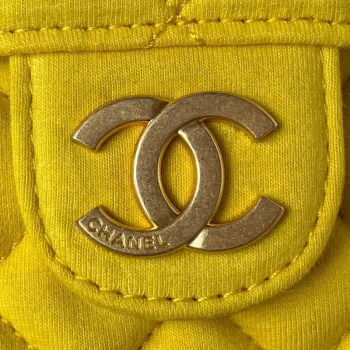 Chanel AS3710 Malá kabelka Hobo Sametová a zlatá kovová Žlutá