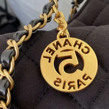 Chanel AS3710 Malá kabelka Hobo Sametová a zlatá kovová černá