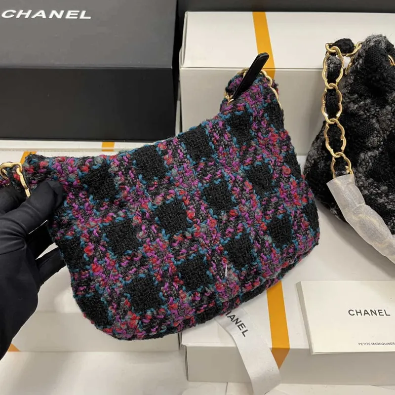 Chanel AS3562 Hobo kabelka vlněný tvíd fialová