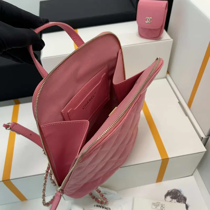 Chanel AS3332 Batoh Lesklá telecí kůže Taška Růžová