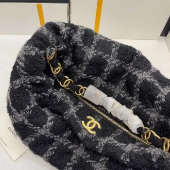 Chanel AS3564 MAXI HOBO BAG Vlněný tvíd a zlatý kov Černá a šedá