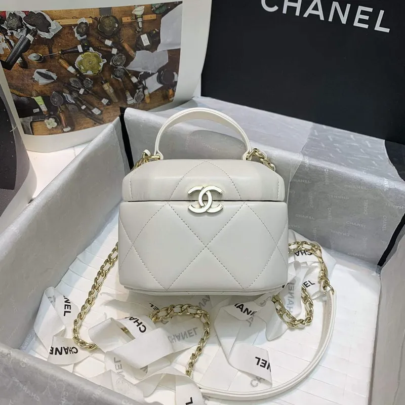 Chanel AS2630 Malá kosmetická taštička Jehněčí kůže Zlatý kov Bílá