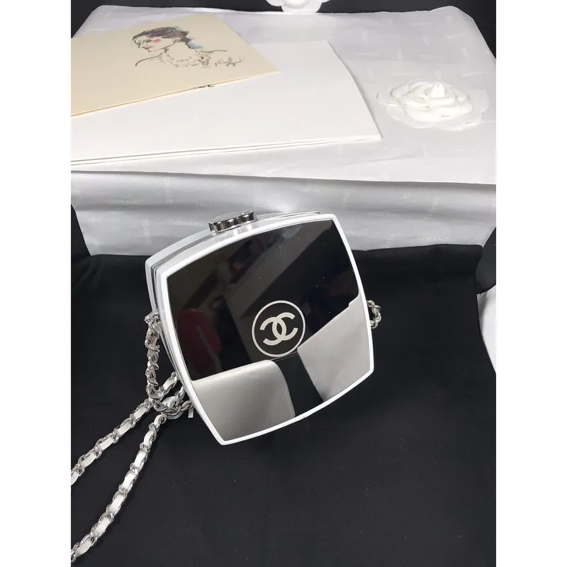 Chanel AP2398 Malá kosmetická taštička akryl černá