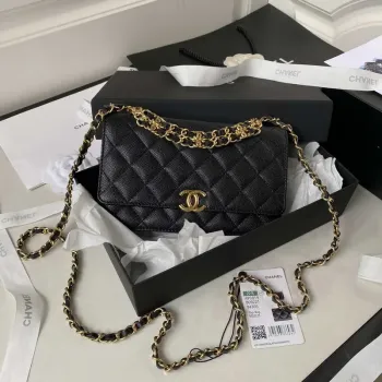 Chanel AP3019 Malá taška s klopou WOC z telecí kůže Taška na telefon Černá