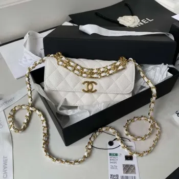 Chanel AP3021 Mini taška s klopou WOC z telecí kůže na telefon, bílá