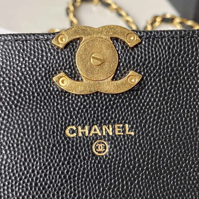 Chanel AP3021 Mini taška s klopou WOC z telecí kůže na telefon, černá