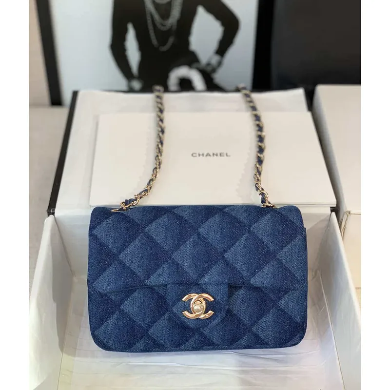 Chanel A69900 Mini klopová taška Denim Blue 1116 Gold