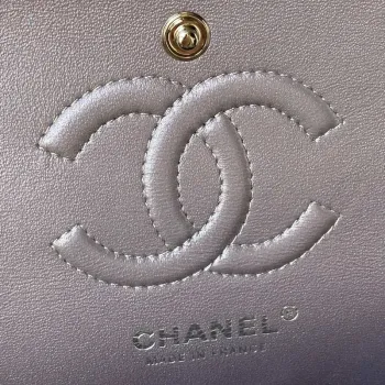 Chanel A01113 Kabelka s klopou Klasická taška Stříbrná jehněčí kůže stříbrná