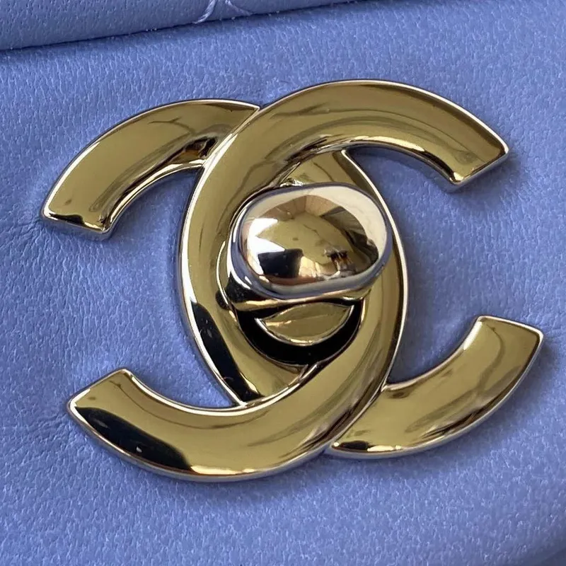 Chanel A01113 Kabelka s klopou Klasická taška Jehněčí kůže Fialová Stříbrná