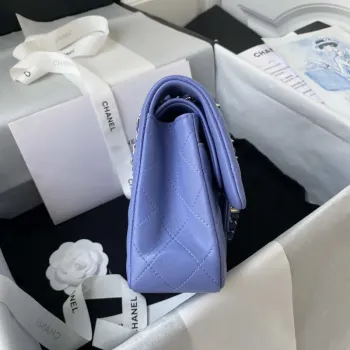 Chanel A01113 Kabelka s klopou Klasická taška Jehněčí kůže Fialová Stříbrná