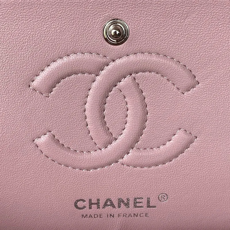 Chanel A01113 Kabelka s klopou Klasická taška Jehněčí kůže Světle růžová Stříbrná