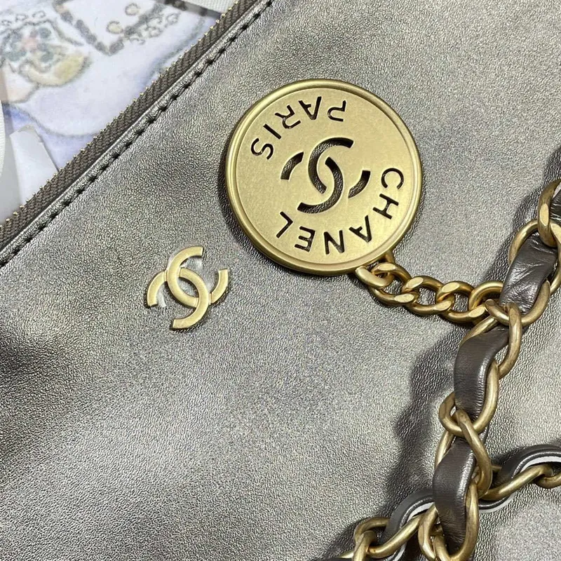 Chanel 22 Malá kabelka Lesklá telecí kůže AS3260 Šedá Stříbrná