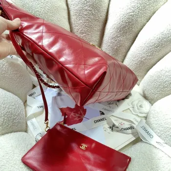 Chanel 22 Malá kabelka Lesklá telecí kůže AS3260 Červená