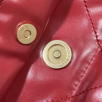 Chanel 22 Malá kabelka Lesklá telecí kůže AS3260 Červená