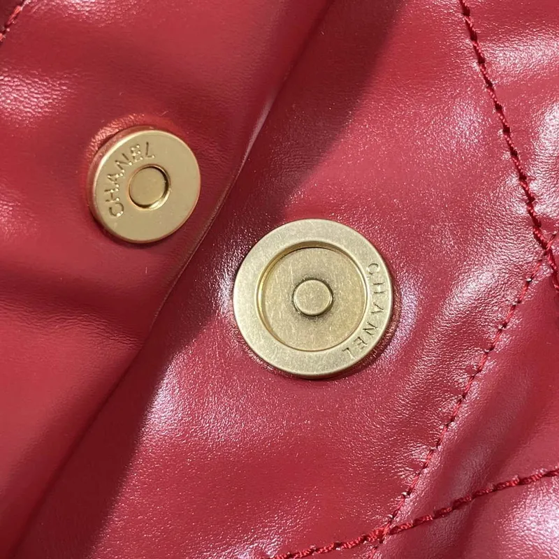 Chanel 22 Malá kabelka Lesklá telecí kůže AS3260 Červená